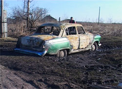 Подожженная «Волга» стала причиной массового избиения